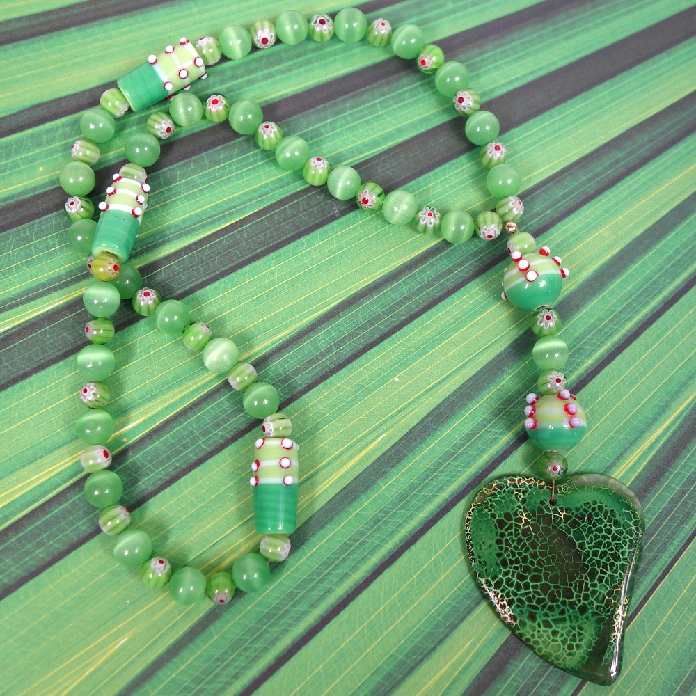 B-B-198 Green Millefiori Agate Heart Prayer Bead Necklace