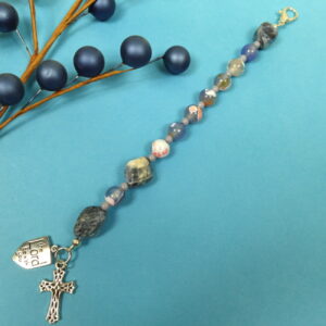 Blue Pink Agate Protestant chaplet bracelet with agate beads, silvertone metal cross, and The Lord Be With You shield pendant
